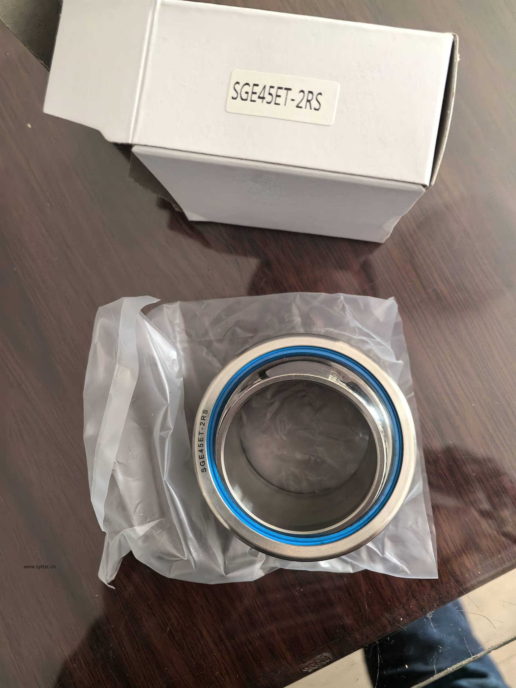 不锈钢304关节轴承SES45-ET-2RS定制产品